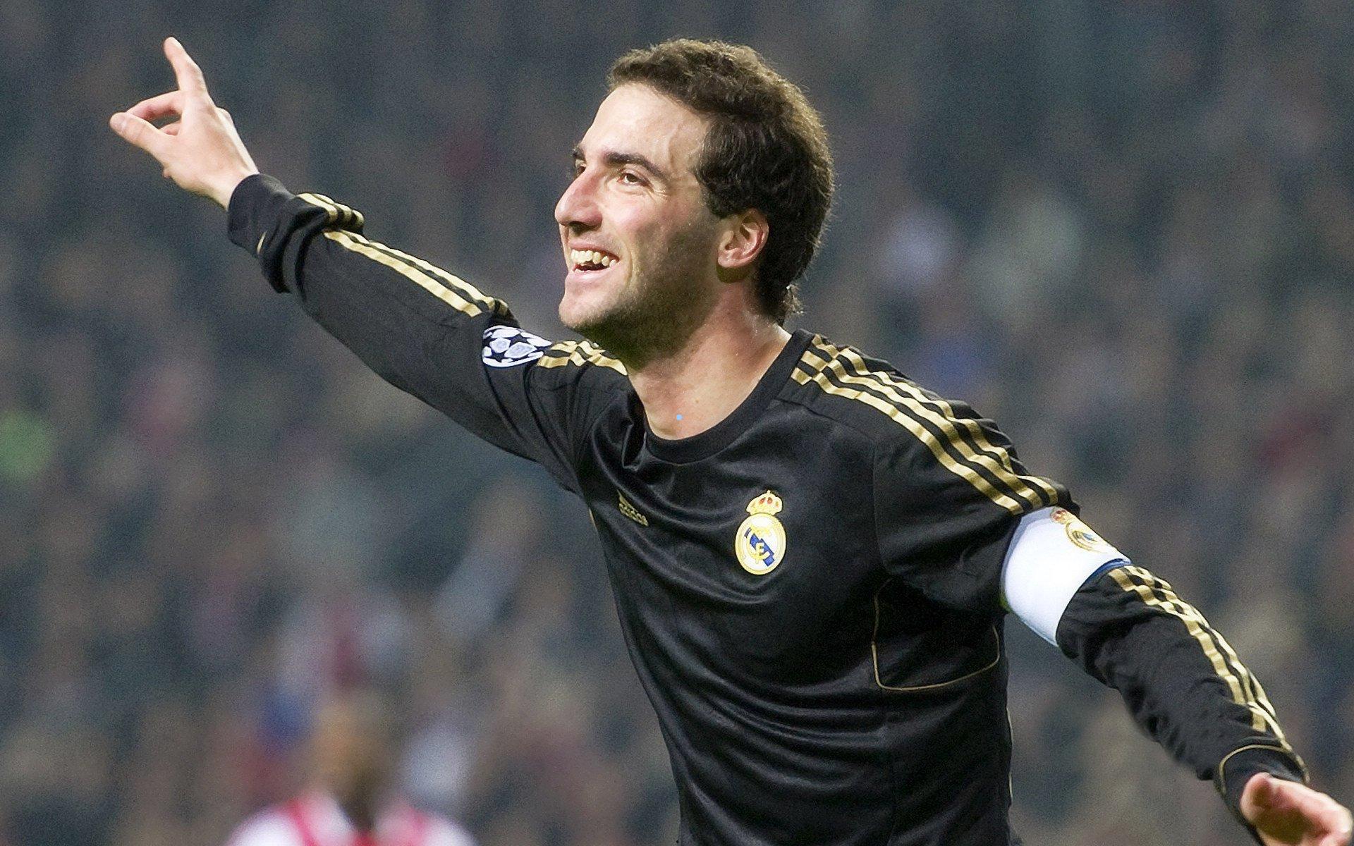 火箭主场击败公牛终结三连败 杜兰特28分10篮板申京准三双汤普森23分