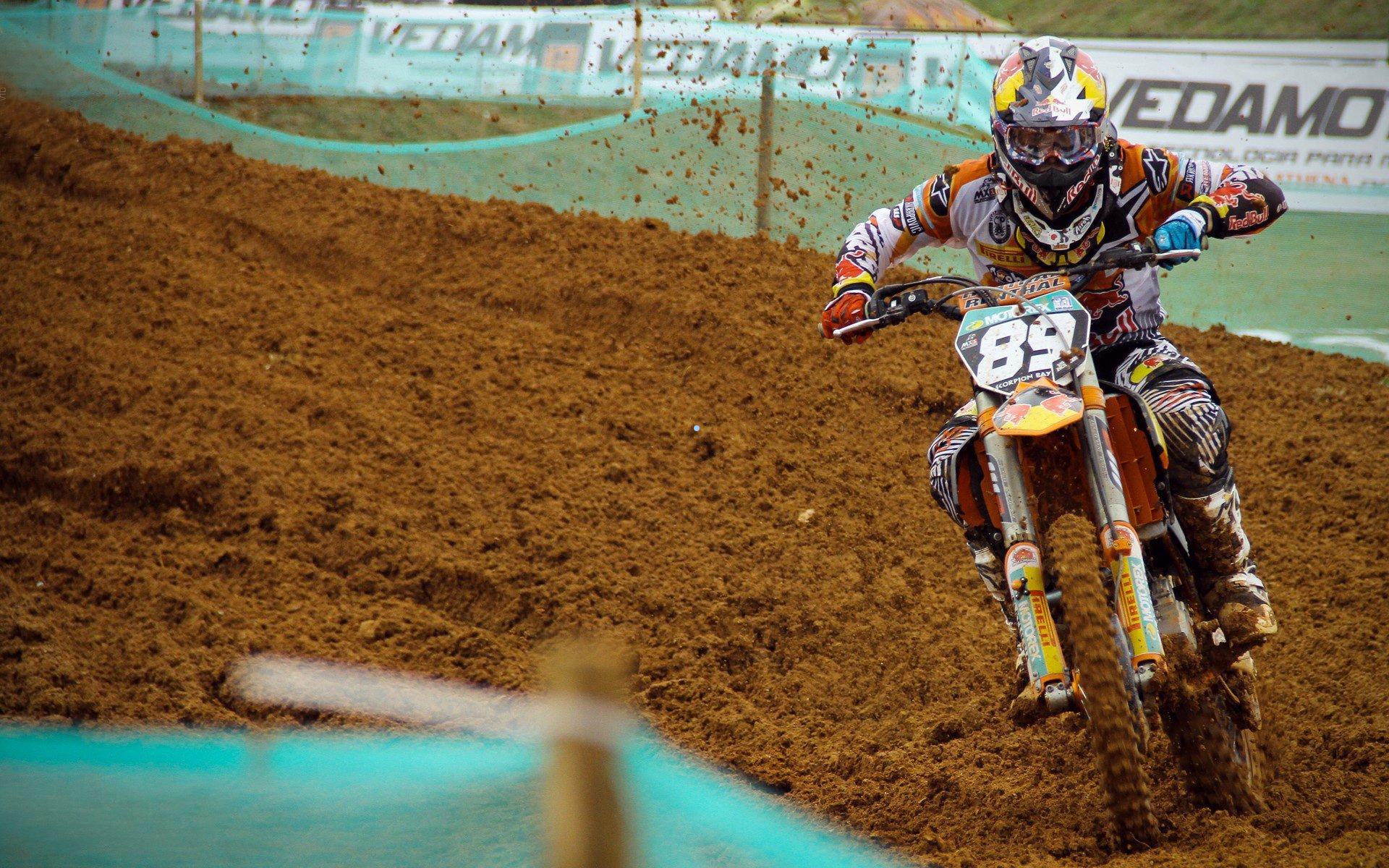 科贝电台独家披露,阿隆索帅位命悬一线,阿拉维斯之战成终极考验