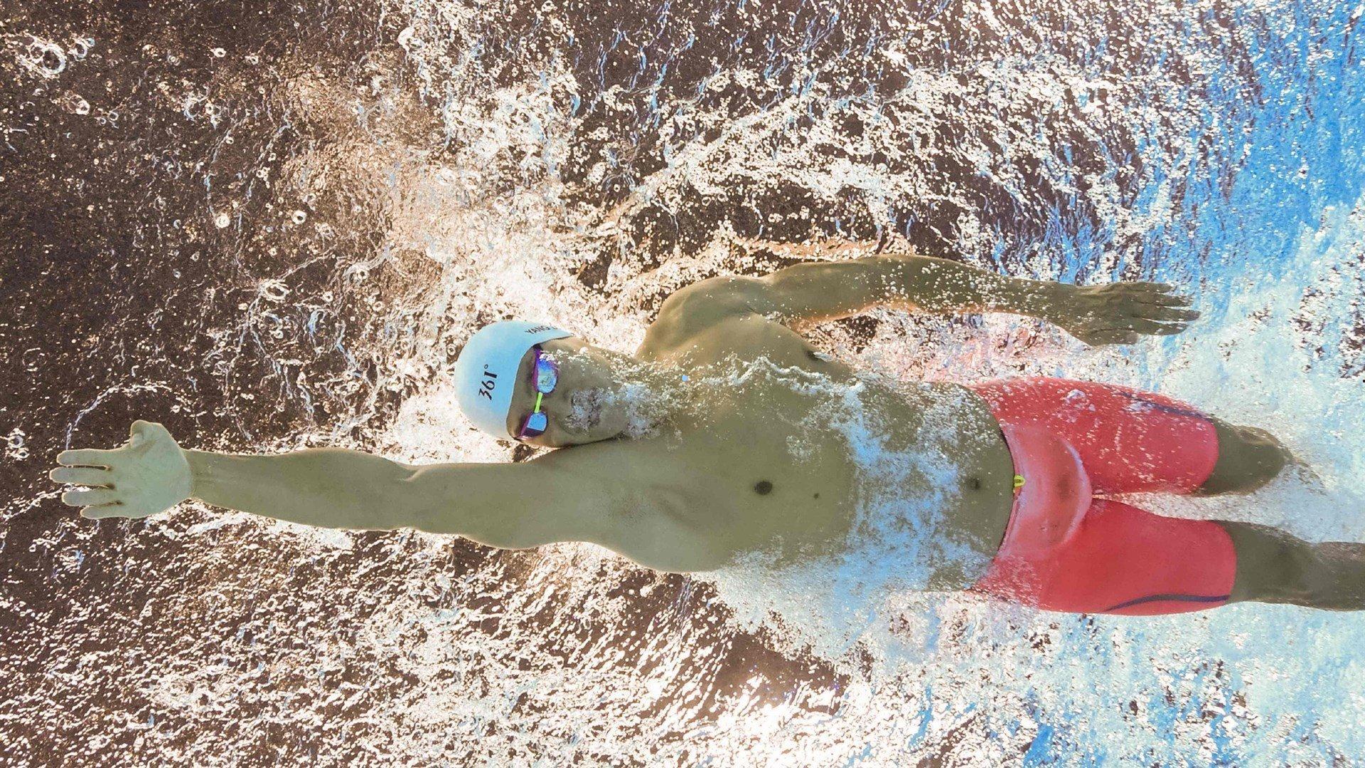 巴塞罗那战术革新，埃里克·加西亚与佩德里化身多面手，拉菲尼亚决胜时刻闪耀