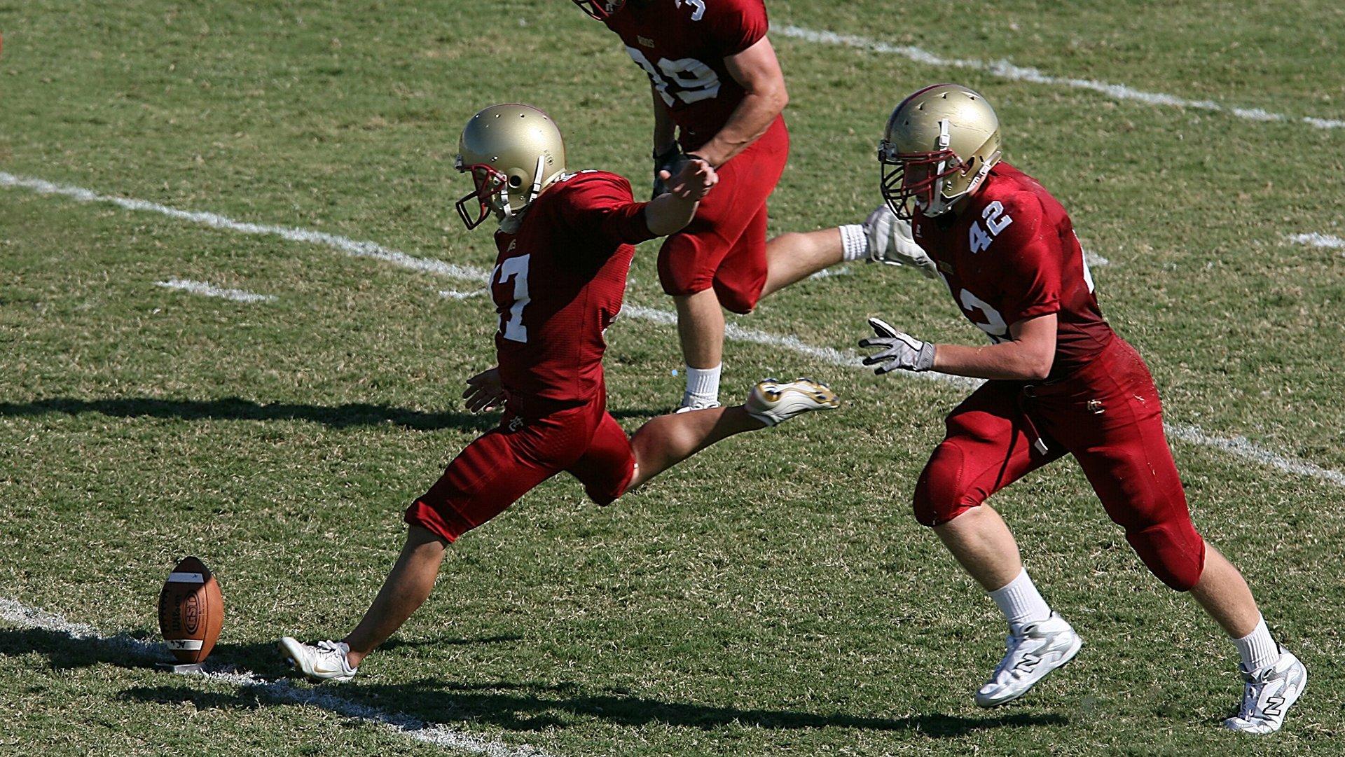 体育生涯的十字路口，解构张水华式热爱与工作冲突